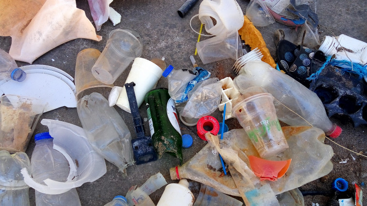El Garraf participa en una limpieza de basura marina este fin de semana