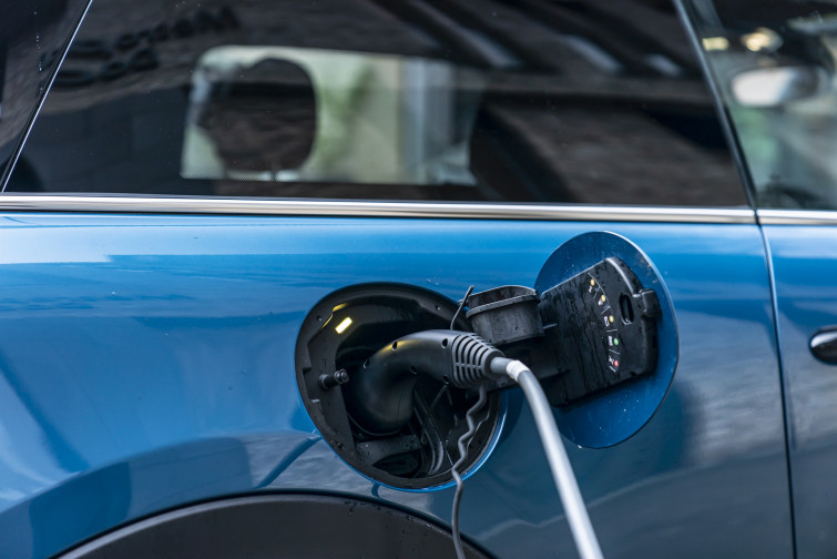 Catalunya movilizará 1.400 millones públicos y privados para el vehículo eléctrico