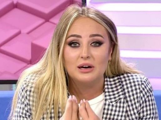 Rocío Flores quiere hacer una serie documental para responder a su madre
