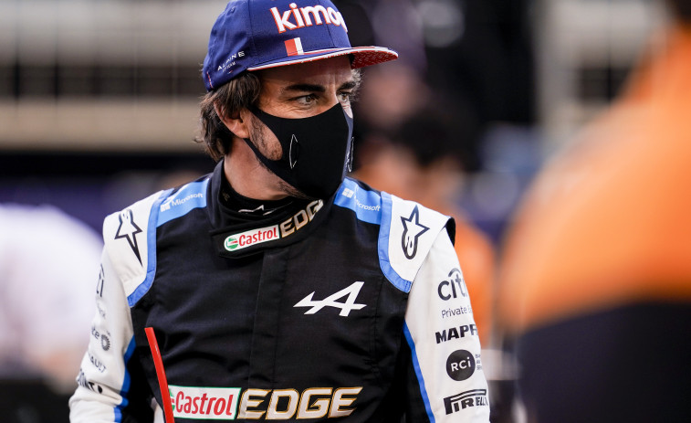 Fernando Alonso logra puntuar en el GP de Emilia Romaña