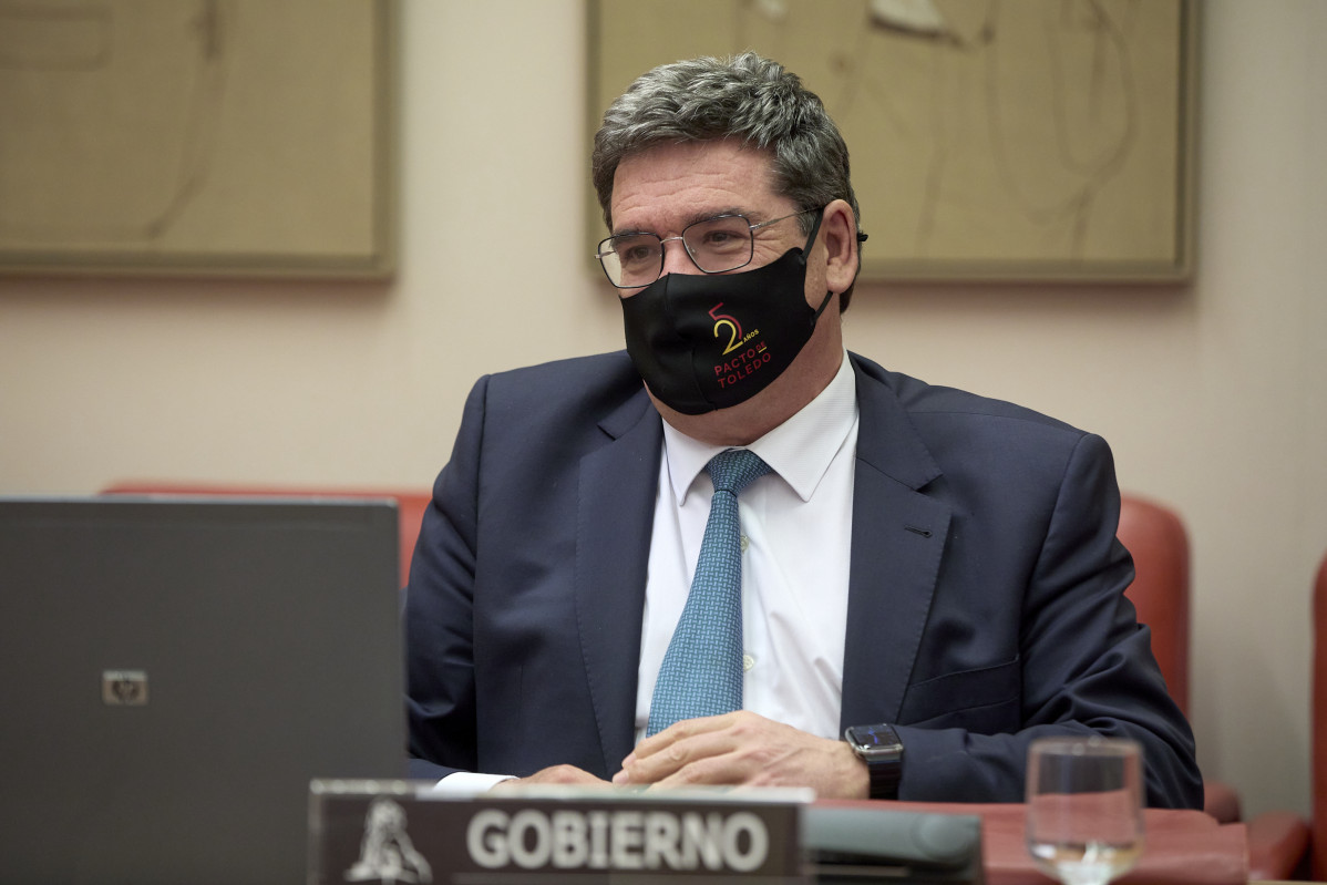El ministro de Inclusión, Seguridad Social y Migraciones, José Luis Escrivá, comparece en la Comisión de Pacto de Toledo, en el Congreso de los Diputados, a 12 de abril de 2021, en Madrid (España
