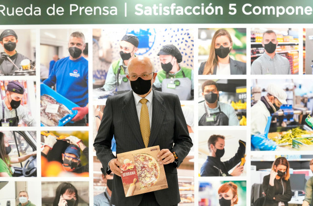 FOTOGRAFIA JuanRoigpresidentdeMercadonadesprsdelacelebracidelarodadepremsadepresentacideresultats