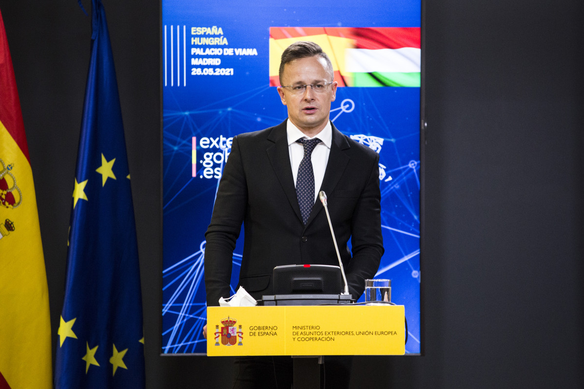 EuropaPress 3737975 ministro asuntos exteriores hungria peter szijjarto rueda prensa junto