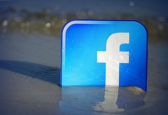 Facebook ocultará las publicaciones de los usuarios que compartan desinformación de forma reiterada
