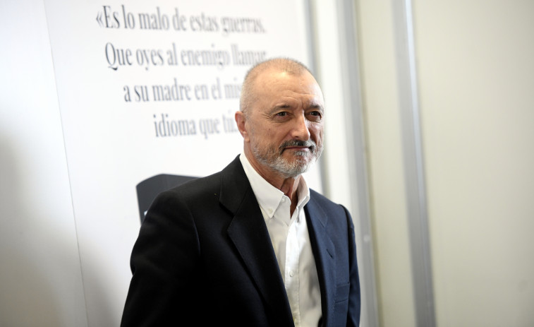 Arturo Pérez-Reverte y Ramón Andrés, ganadores de los Premios de la Crítica 2020