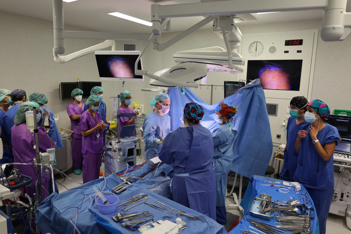 El Hospital de Bellvitge realiza el primer trasplante cardíaco a partir de un corazón extraído de un donante fallecido en asistolia controlada en Catalunya