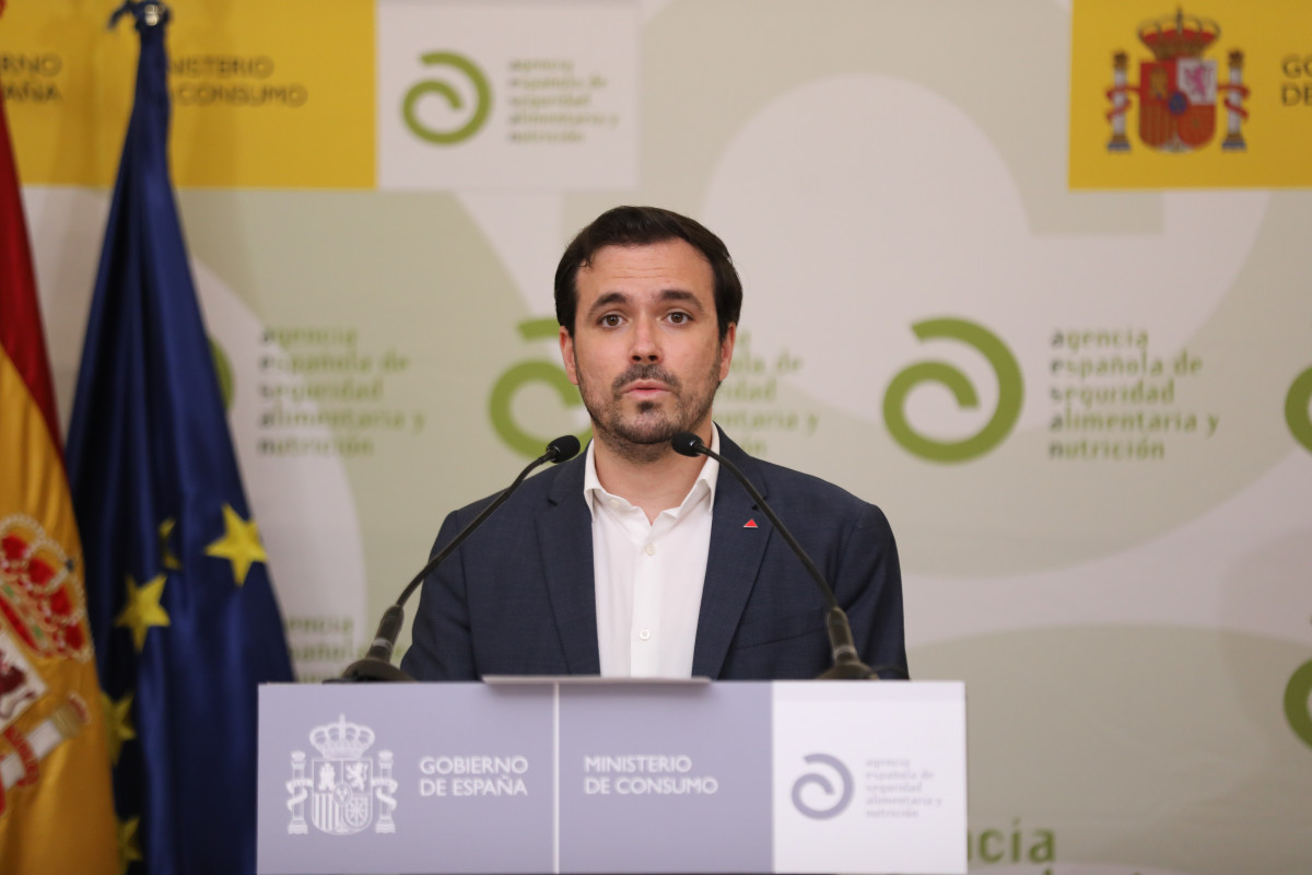 El ministro de Consumo, Alberto Garzón, inaugura la jornada virtual organizada por la Agencia Española de Seguridad Alimentaria y Nutrición (AESAN), a 7 de junio de 2021, en la sede de AESAN, Madri