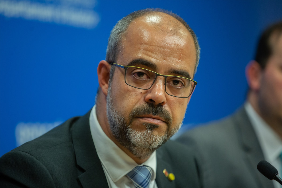 Archivo - El exconseller de Interior Miquel Buch, ofrece una rueda de prensa, en Barcelona (Cataluña/España) a 17 de octubre de 2019.