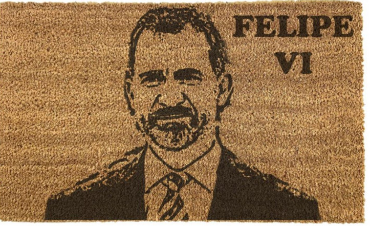 #FelpudoVI: Ataque en Twitter al Rey por firmar los indultos