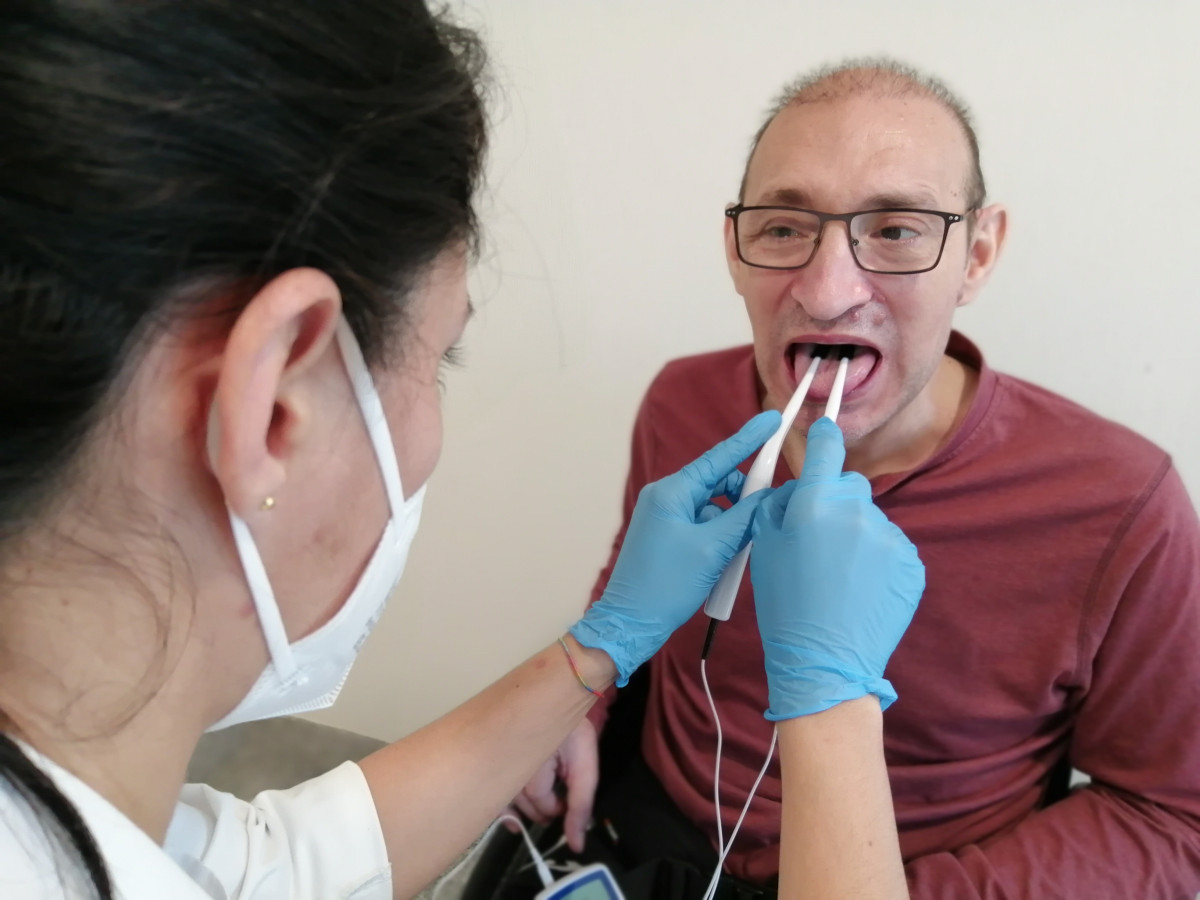 Vithas NeuroRHB crea un plan intensivo para pacientes post covid con disfagia