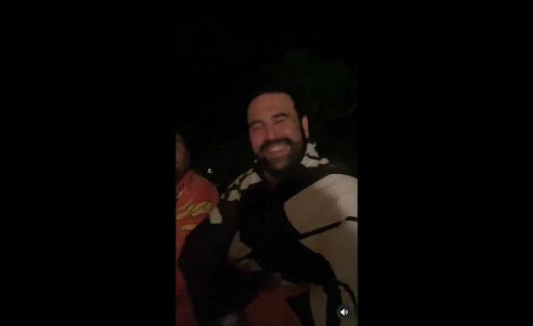 VÍDEO. Rahola se relaja en Cadaqués con Albano-Dante Fachín y el diputado Jon Iñarritu