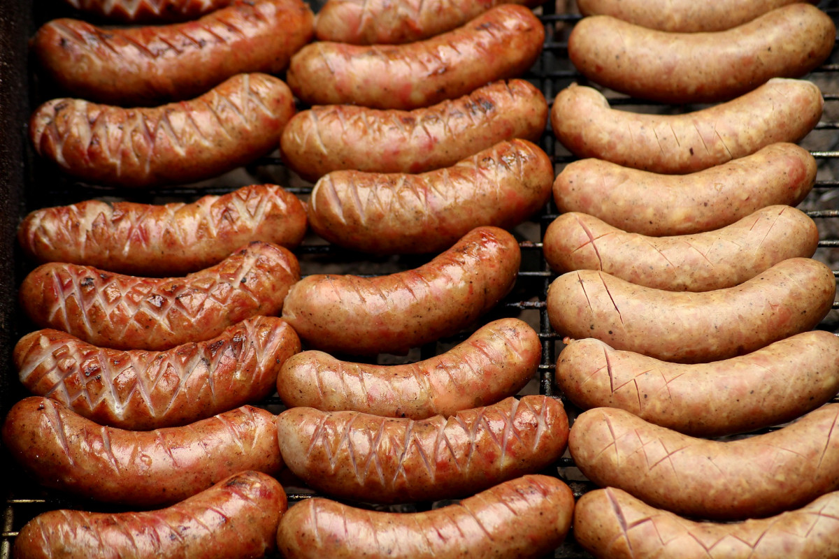 Sausage 4243068 1920