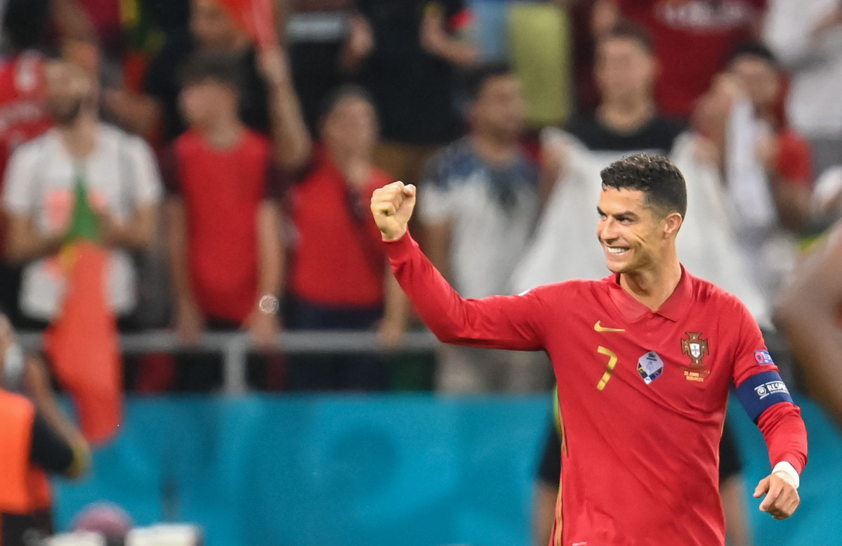 Cristiano Ronaldo celebra su primer gol este miércoles ante Francia