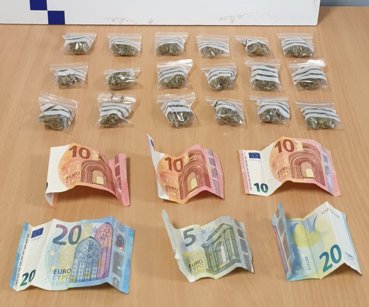 Las redes se burlan de la Policía Local de Calella por un operativo polémico: 
