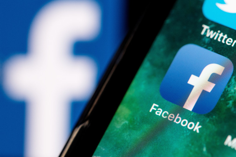 Facebook desactiva sus recomendaciones de vídeos después de identificar a personas negras como primates