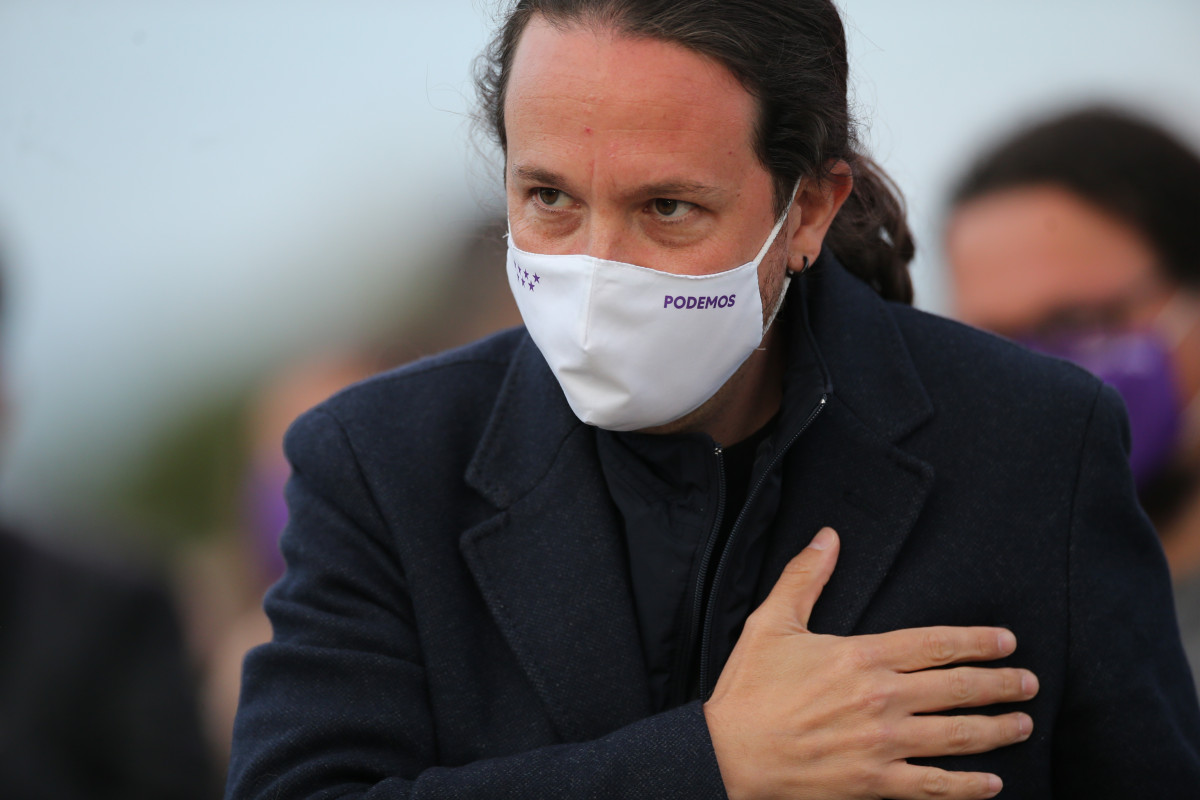 Archivo - Imagen de recurso del exsecretario general de Podemos, Pablo Iglesias durante el acto de cierre de campaña del partido en el anfiteatro Lourdes y Mariano del parque de la Cuña Verde de Vic