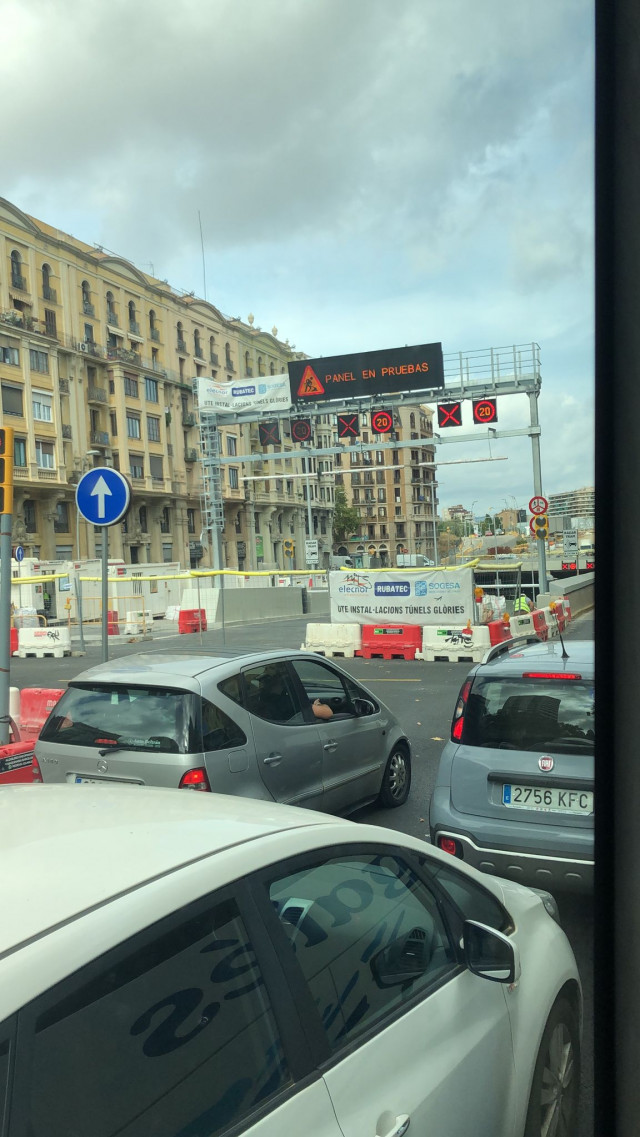 El túnel de salida de las Glòries sentido Besòs abrirá este octubre, según el Ayuntamiento