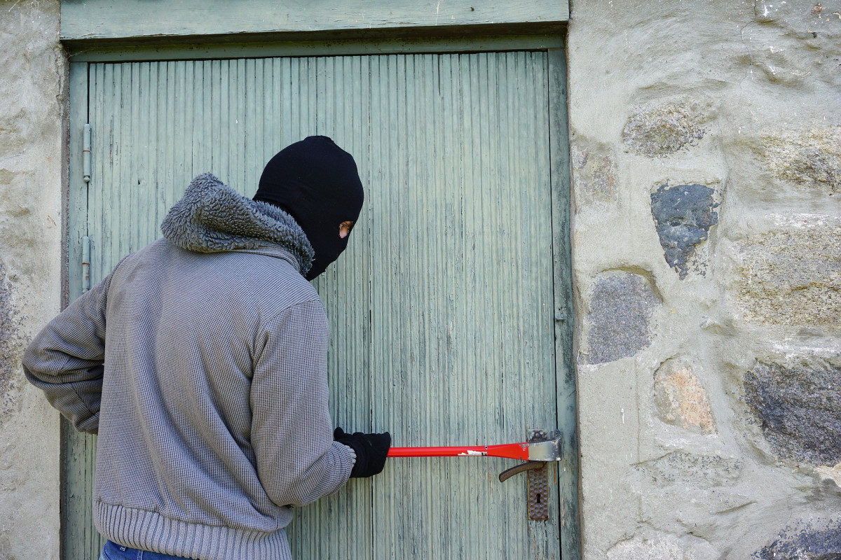 Thief ga5dc2a97c 1920