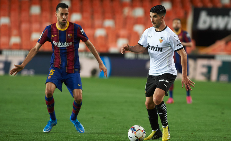 El Barça se divierte en Mestalla ganando 1-4