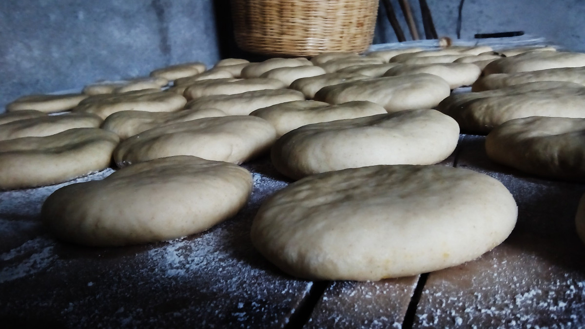 Pan de muerto mexico g712df4b72 1920