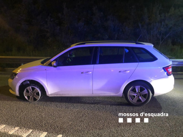 Detenida una mujer por conducir bebida y contra dirección en la AP-7