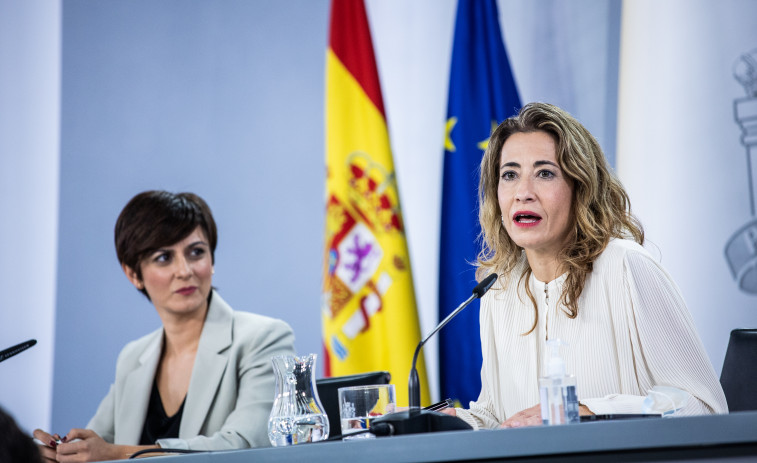 Los periodistas andaluces también quieren seguir preguntando 'online' en Moncloa