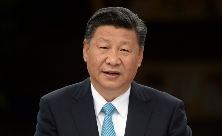 Xi Jinping ordenó expulsar al ex jefe de Estado chino Hu Jintao con guardias de seguridad