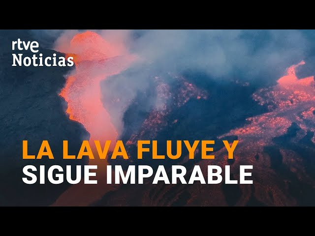 Vista aérea de los RÍOS DE LAVA saliendo de las entrañas del VOLCÁN DE LA PALMA | RTVE Noticias