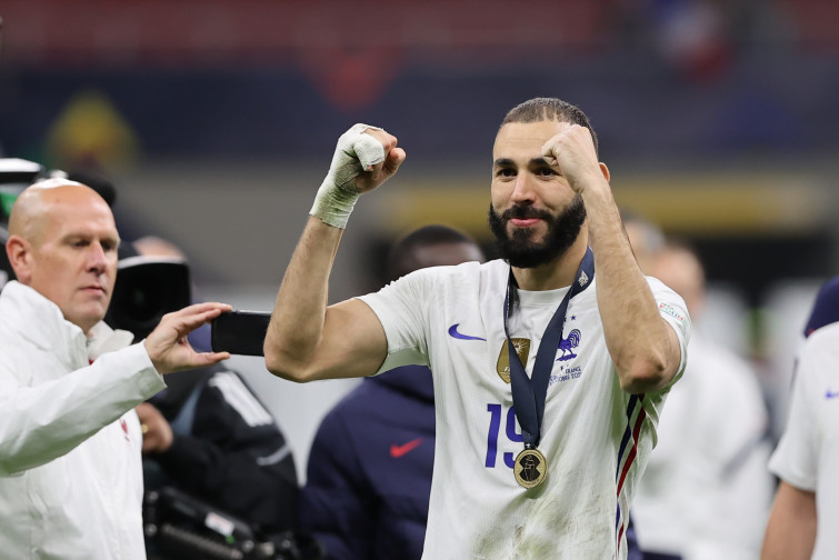 Benzema, condenado por complicidad en un chantaje