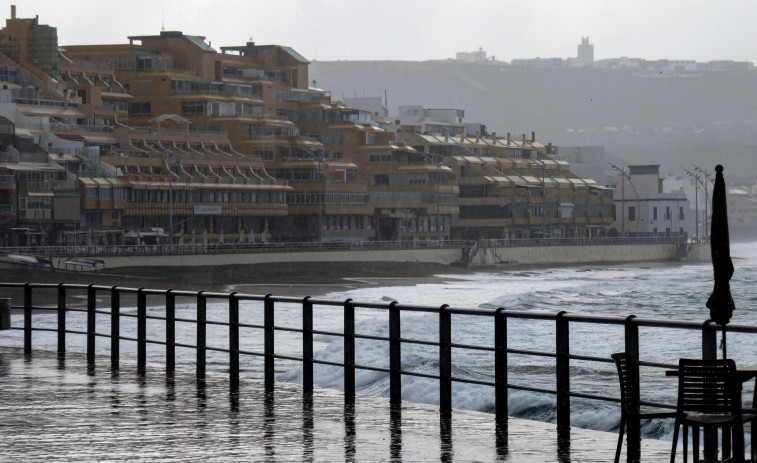 La nieve y el viento, protagonistas de la meteo de este lunes