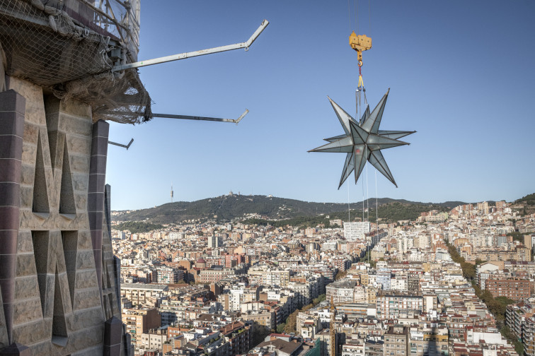 Este es el programa para la inauguración de la nueva estrella de la Sagrada Familia