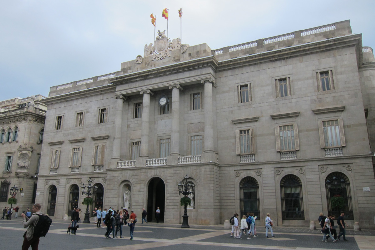 El Ayuntamiento de Barcelona abre bolsas de trabajo para varios servicios municipales