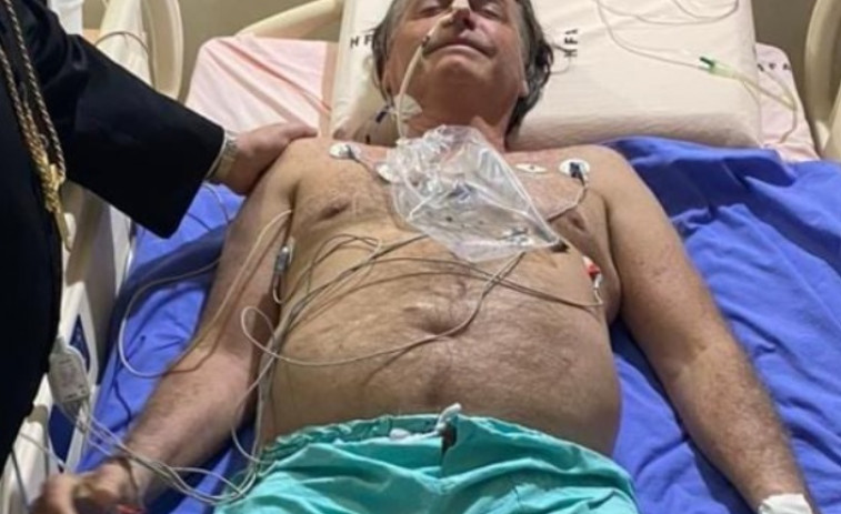 El expresidente brasileño Jair Bolsonaro, hospitalizado de urgencia