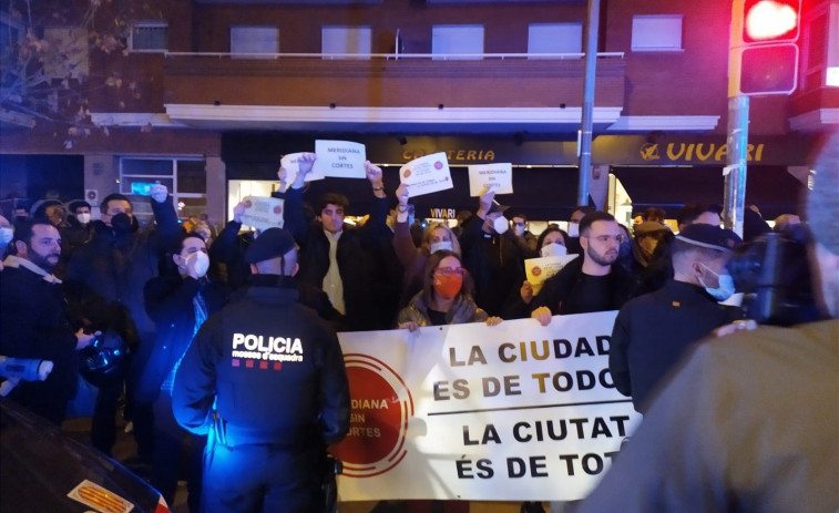 La ley del embudo en los “cortes” de la Meridiana de Barcelona