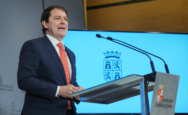 Mañueco pospone el anuncio de elecciones en Castilla y León por el accidente de Adamuz, pero disuelve las Cortes