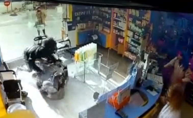 Detenido un hombre por robo con violencia e intimidación en una farmacia de L'Hospitalet
