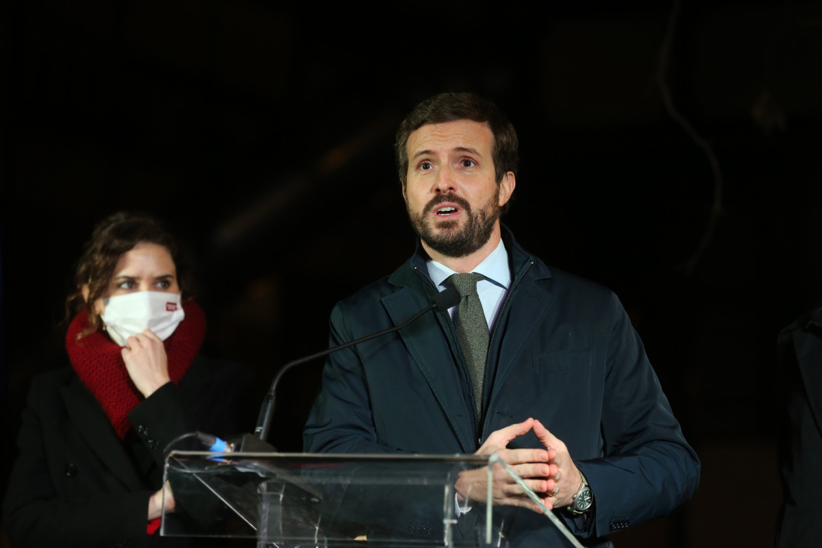 EuropaPress 4215047 presidente partido popular pablo casado comparece ofrenda floral xxvii