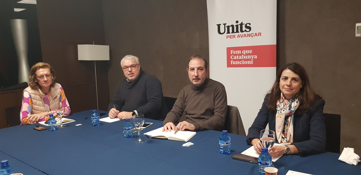 La presidenta de Unidos para Avanzar, Helena Isábal; la dirección del partido en la territorial de Lleida, David Pàmpols; el secretario general, Ramon Espadaler, y la vicepresidenta del Consejo Nac