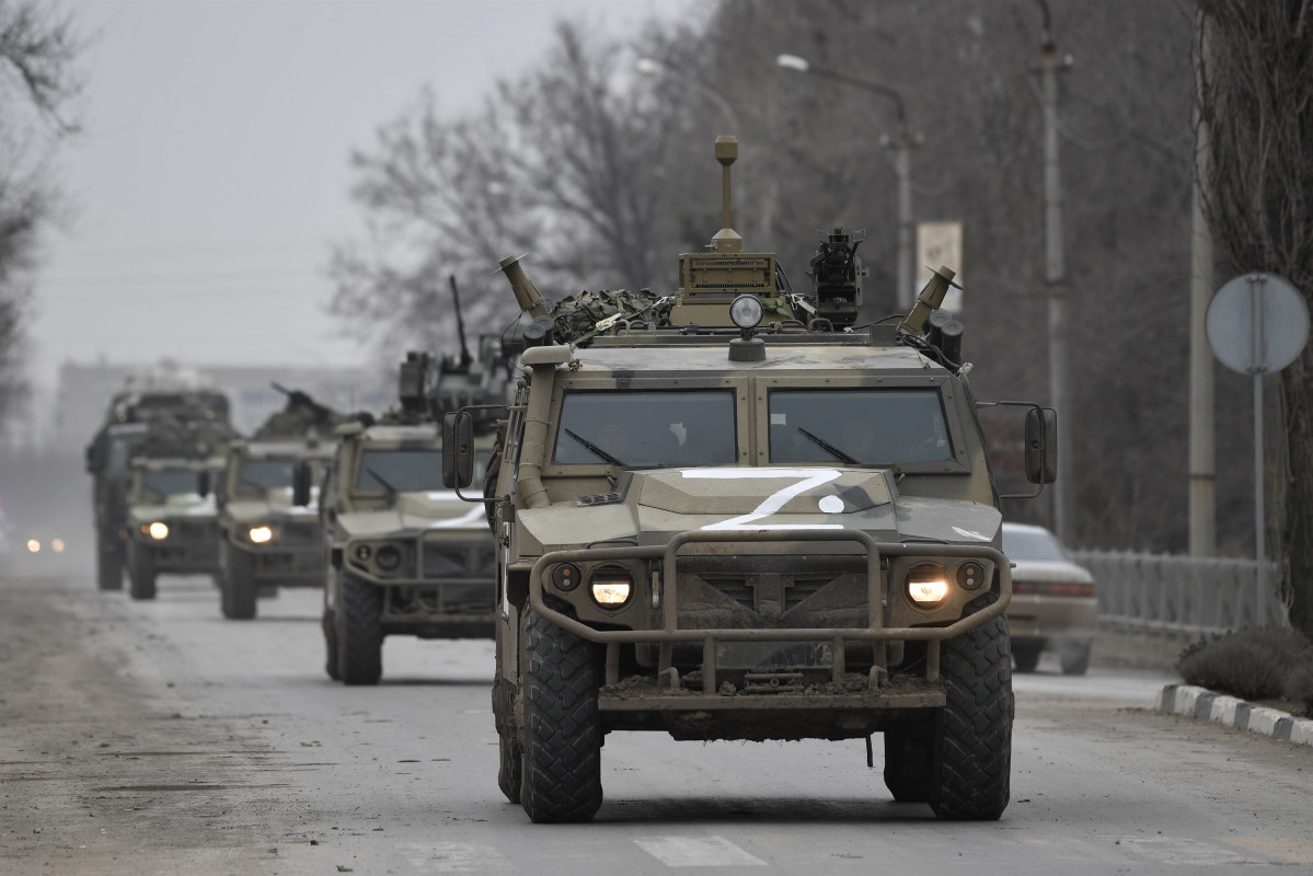 EuropaPress 4280198 vehiculos militares rusia peninsula crimea ofensiva contra ucrania