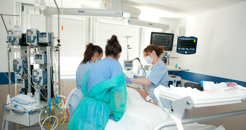 La IA puede predecir recaídas de pacientes recuperados de un infarto, según un estudio
