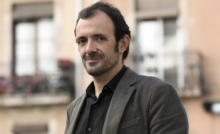 Isaac Rosa publica su novela 'Lugar seguro'