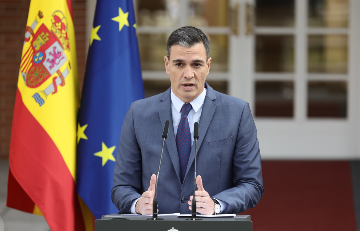 El presidente del Gobierno, Pedro Sánchez, realiza una declaración institucional sobre la situación en Ucrania desde el Palacio de La Moncloa, a 24 de febrero de 2022, en Madrid