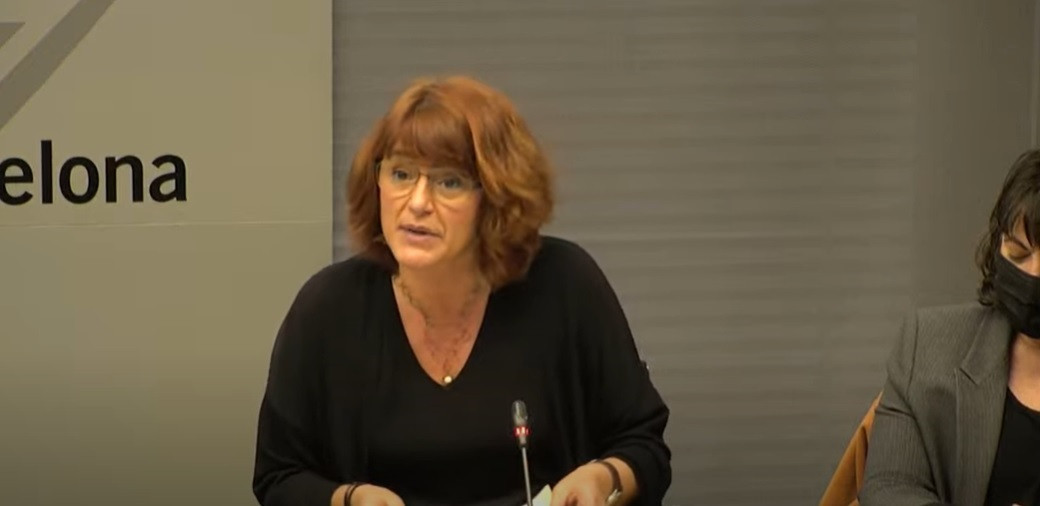 La tercera teniente de alcalde de Barcelona, Laia Bonet (PSC), en la comisión de Urbanismo de este martes