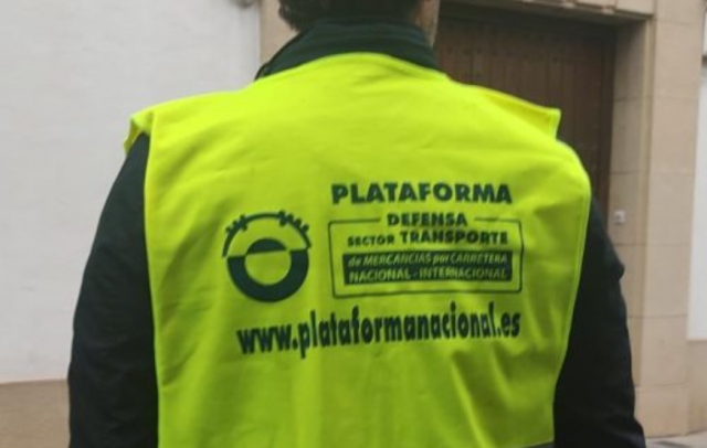 La Plataforma, protagonista de la convocatoria del paro indefinido de algunos transportistas