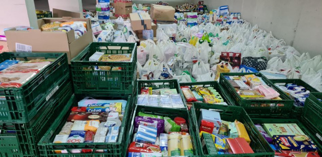 Viladecans manda 10 toneladas de ayuda humanitaria a Ucrania