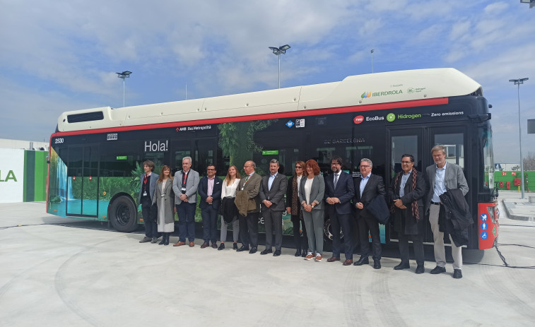TMB estrena este jueves en Barcelona el primer autobús de hidrógeno verde de España