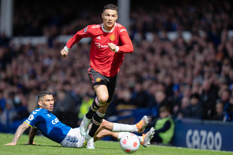 ÚLTIMA HORA: Cristiano Ronaldo rescinde su contrato con el Manchester United y busca nuevo equipo