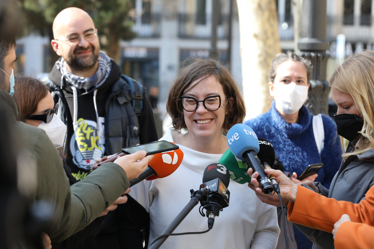Archivo - La diputada del Parlament y portavoz de la CUP, Eulàlia Reguant