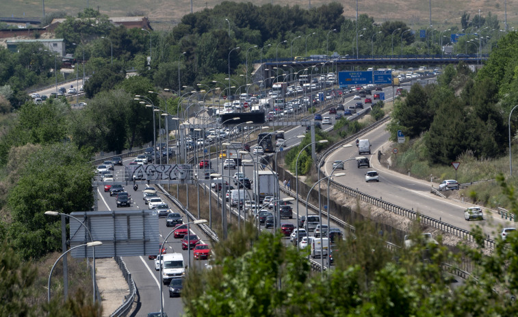 Vuelta de vacaciones en Catalunya: retenciones, carreteras afectadas y precios de la gasolina