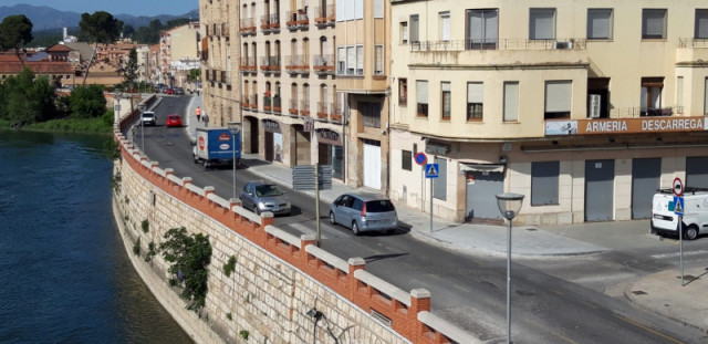 Tortosa comienza la renovación de la avenida Felip Pedrell, entre la catedral y el puente rojo
